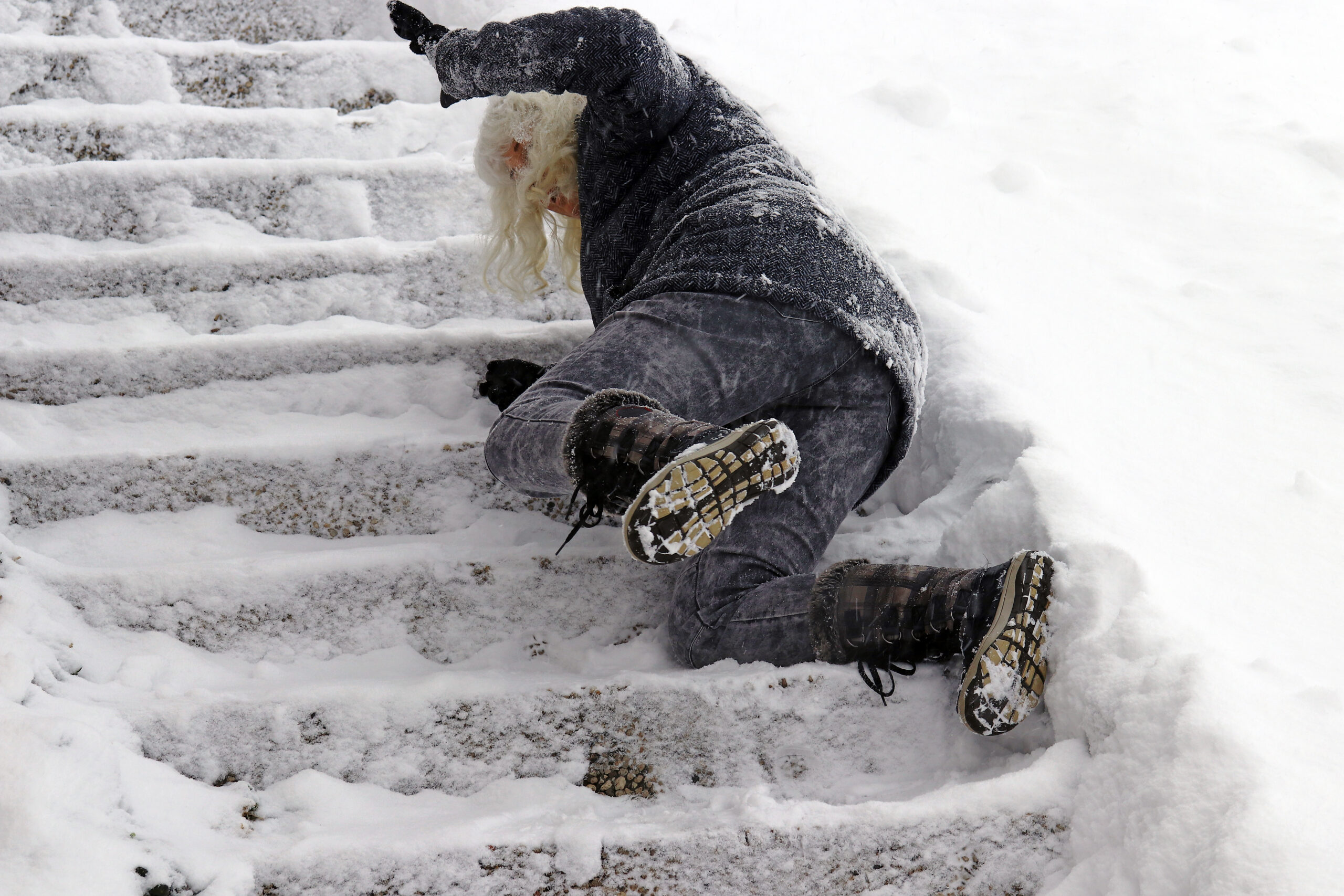 NYC slip and fall lawyer